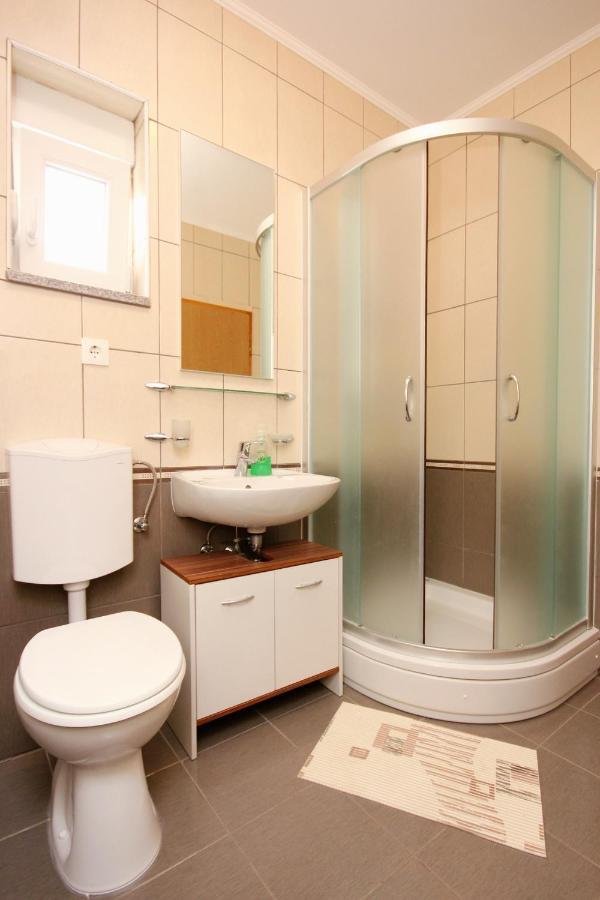 Apartments With A Parking Space Poljica, Trogir - 10010 Marina Ngoại thất bức ảnh